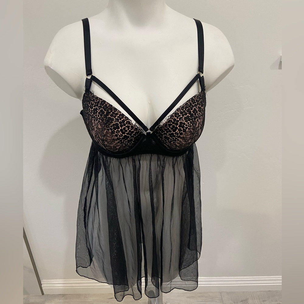 NWT Victoria’s Secret black lace teddy lingerie 36C
